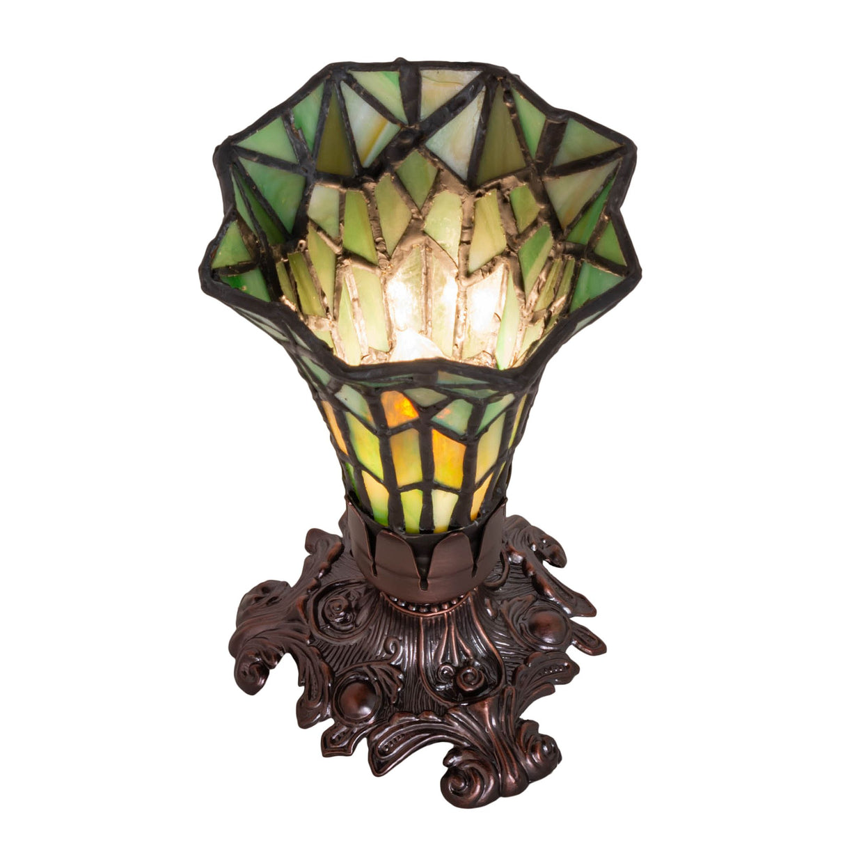 Close-up of the top stained glass pattern on the pond lily Victorian accent lamp.
