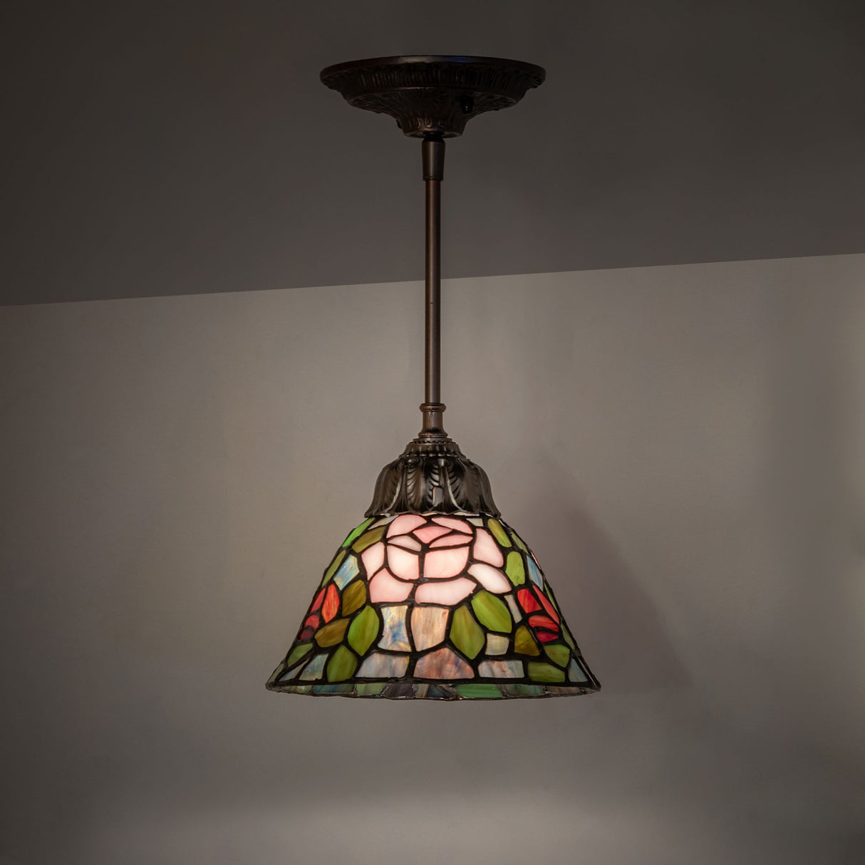 Tiffany Rosebush mini pendant illuminated room view.