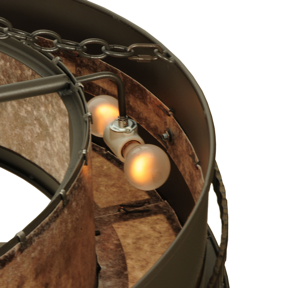 Close-up of inner bulb assembly and bronze framework.