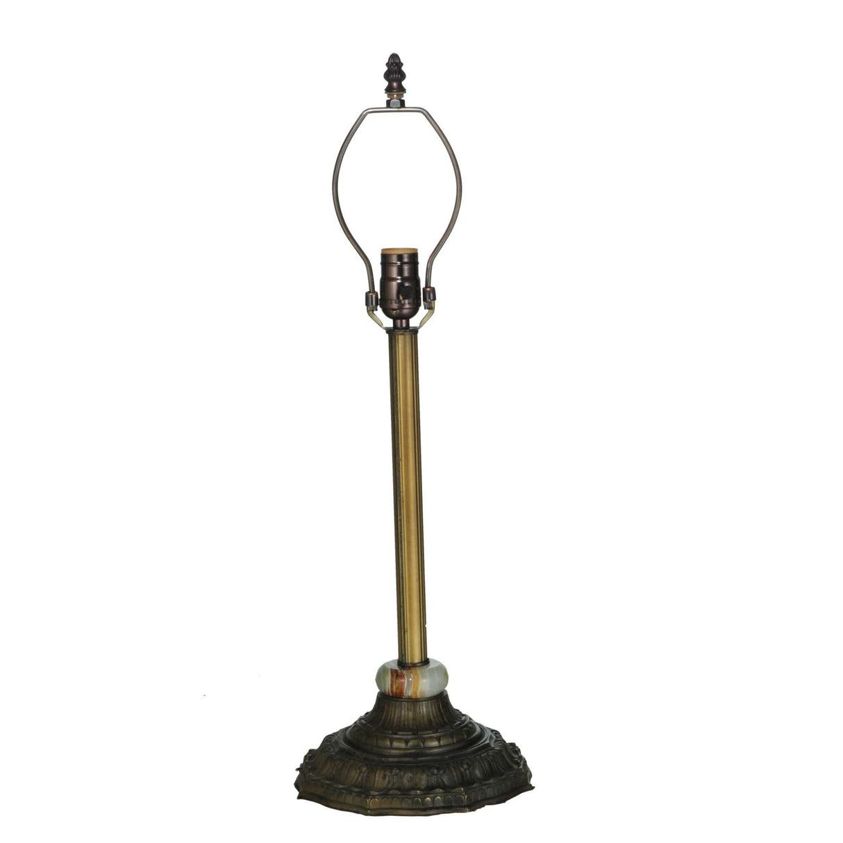 Side view of the reeded column table lamp base.