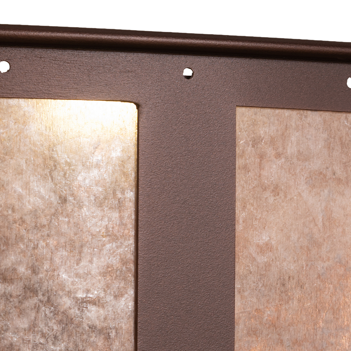 Close-up of Smythe Craftsman chandelier fan’s mica shade and bronze frame texture.
