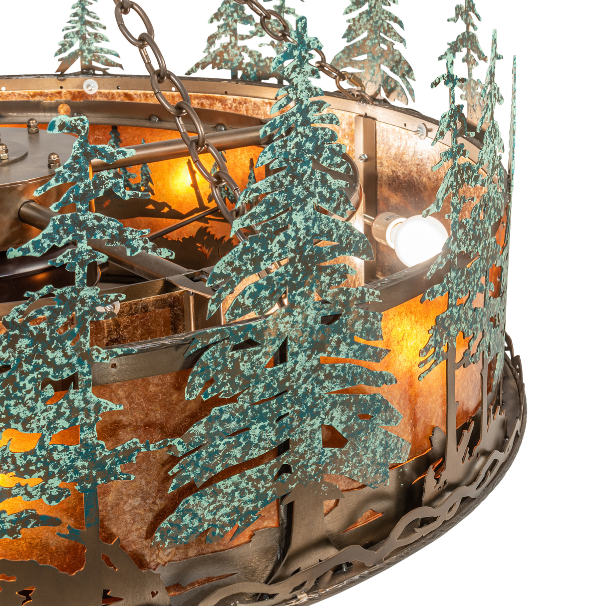 Top frame and chain detail of Tall Pines Chandel-Air with light reflections.