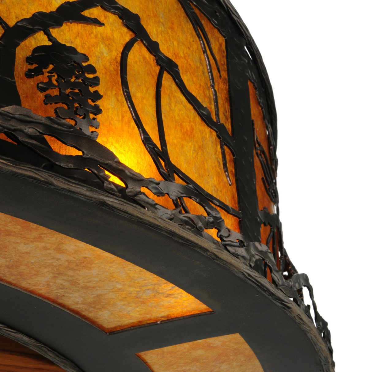 Angled bottom view featuring fan blades and pine motif.